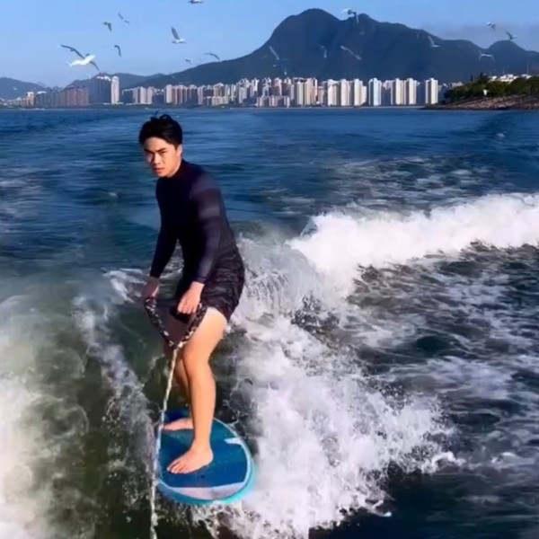 wakesurfing